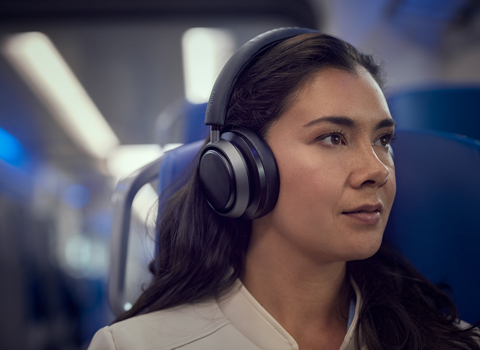 Mies nauttii ainutlaatuisesta Fidelio-kokemuksesta