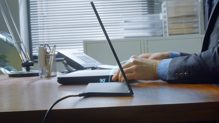 Philipsin kannettavat n&auml;yt&ouml;t | S&auml;&auml;dett&auml;v&auml; jalusta