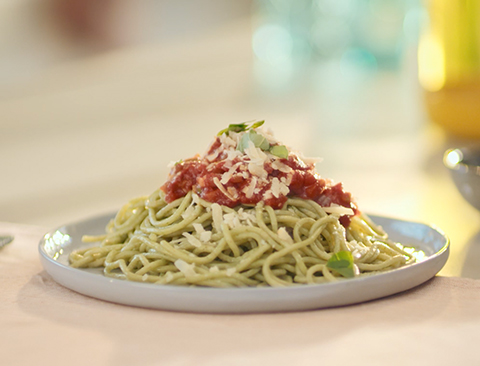 Pinaattispagetti